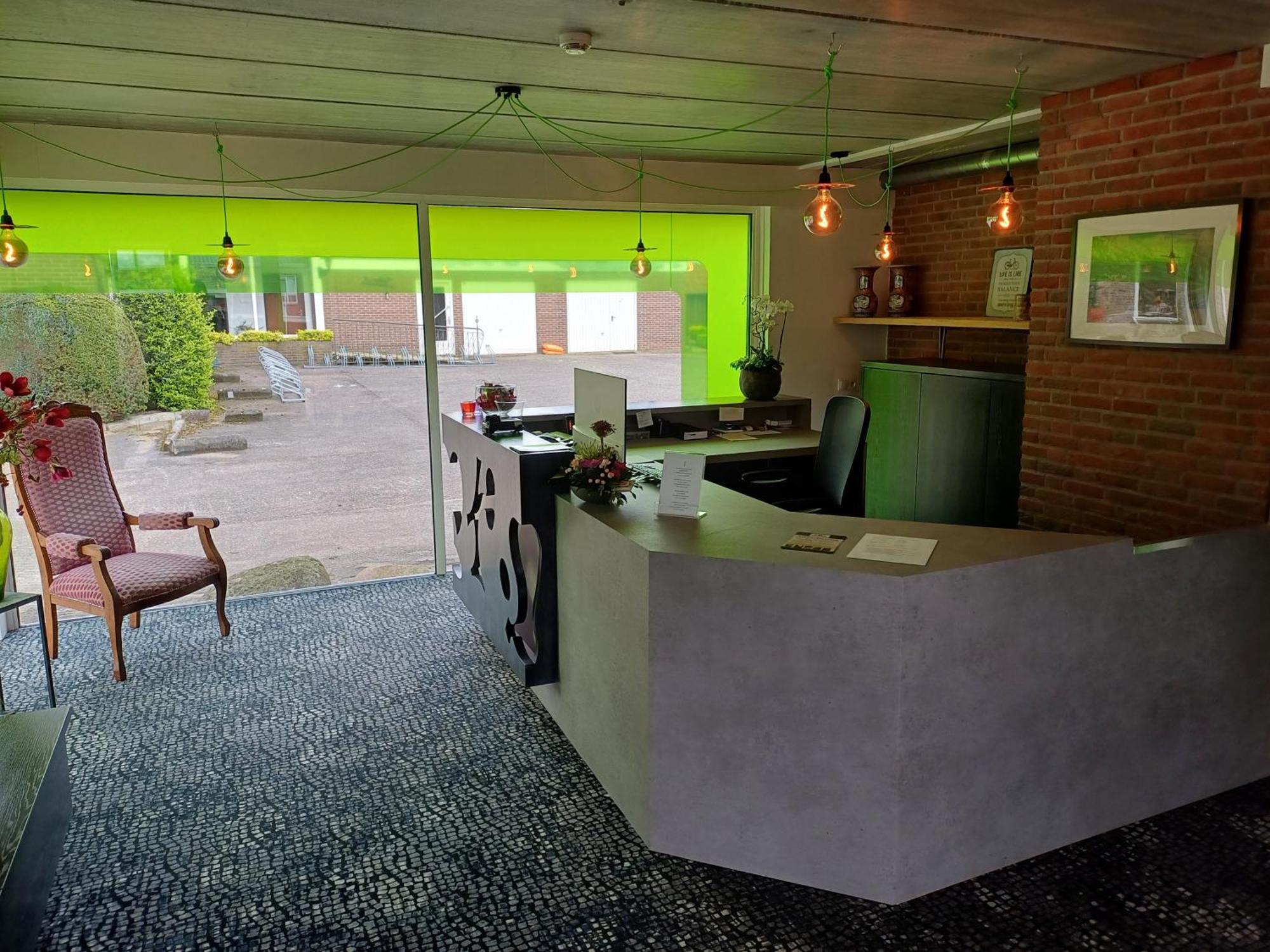 Villavelo Twente أوتمارسوم المظهر الخارجي الصورة